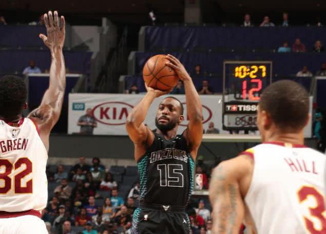 流言市场里 流言市场里